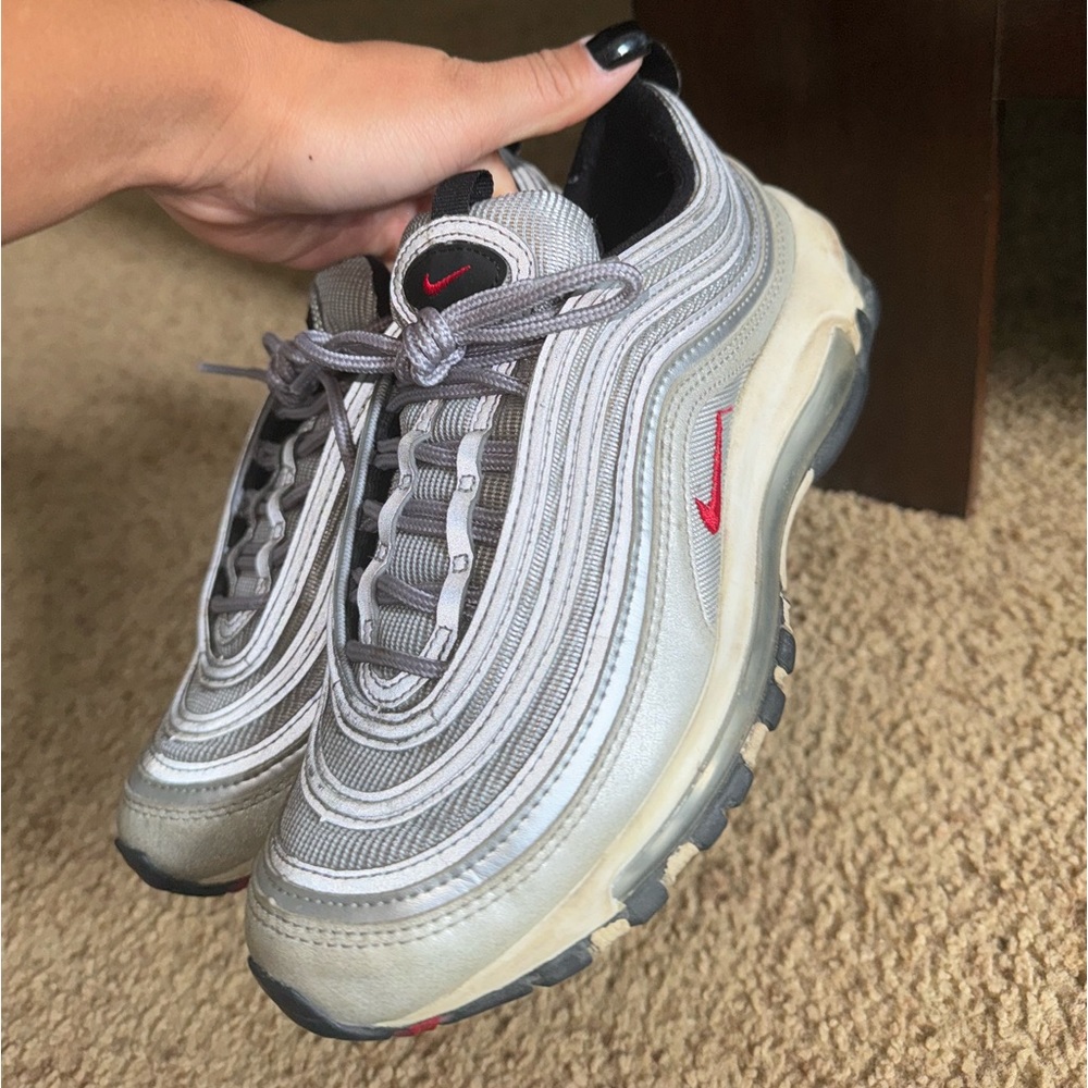 Nike Silver Bullets